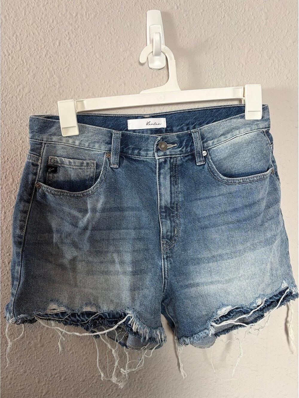 Kancan denim shorts size 11/29